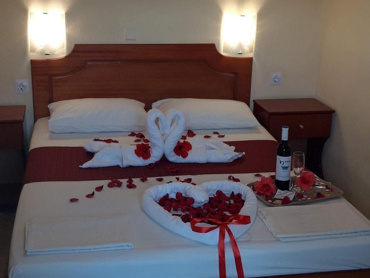 Apartmenthotel Sithon Sarti Exteriör bild