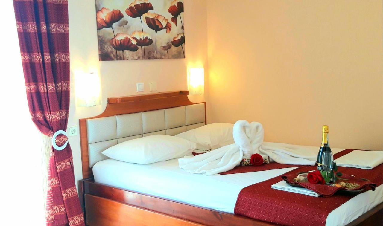 Apartmenthotel Sithon Sarti Exteriör bild