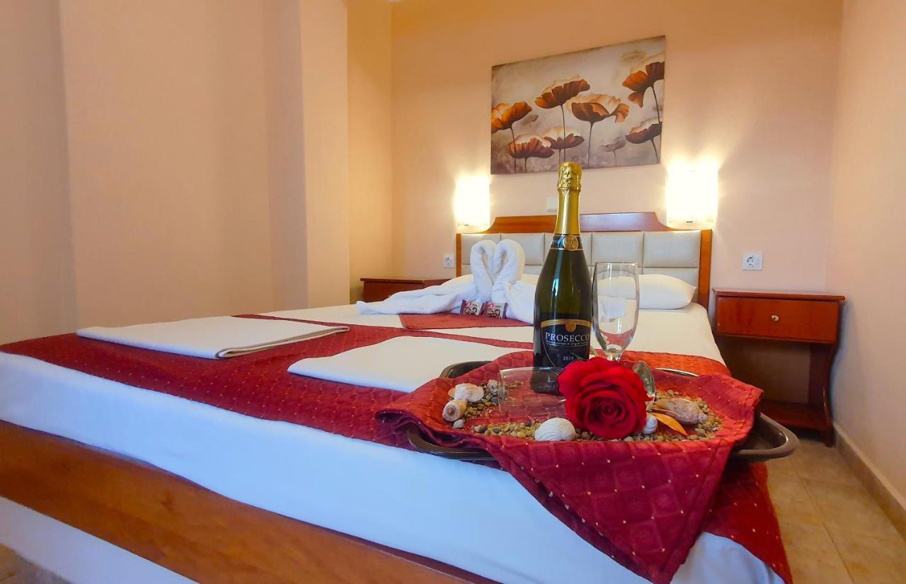 Apartmenthotel Sithon Sarti Exteriör bild